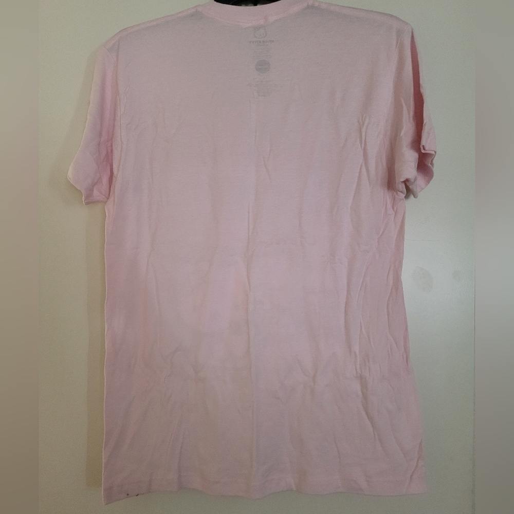 Hello Kitty T-Shirt - Picture 3 of 3